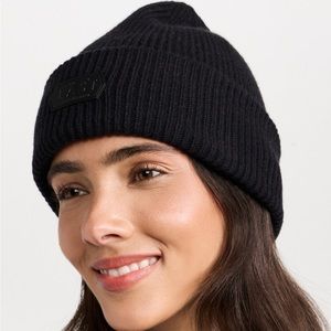 NWT last black beanie